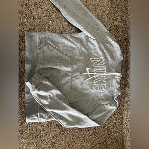 Nike women’s hoodie